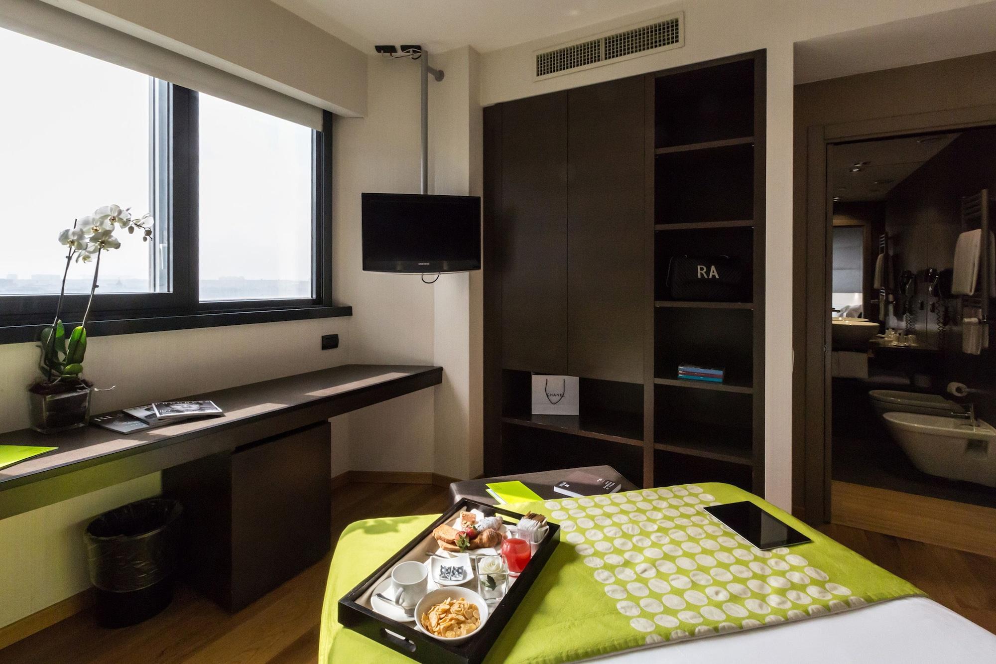 Best Western Plus The Hub Hotel Milano Esterno foto
