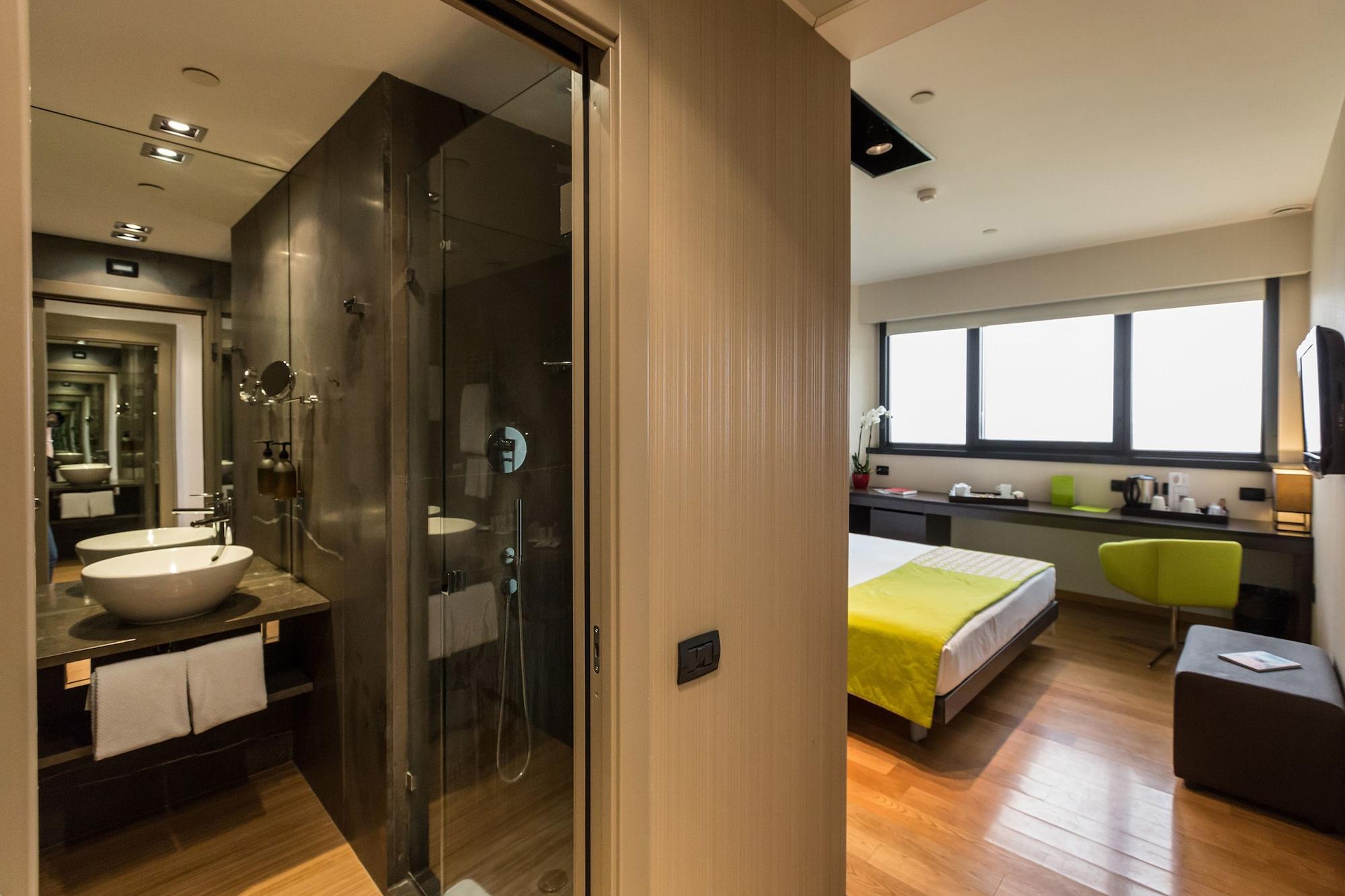 Best Western Plus The Hub Hotel Milano Esterno foto