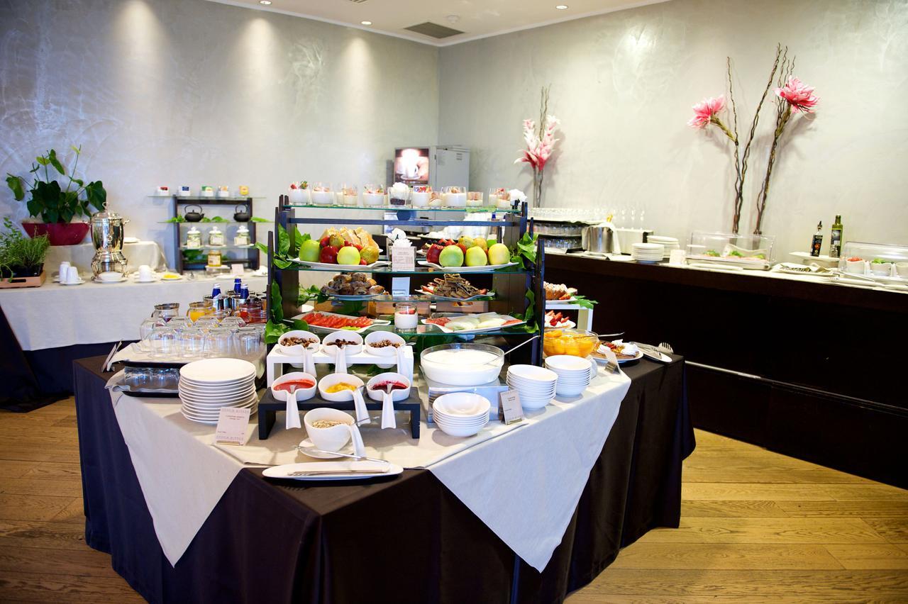 Best Western Plus The Hub Hotel Milano Esterno foto
